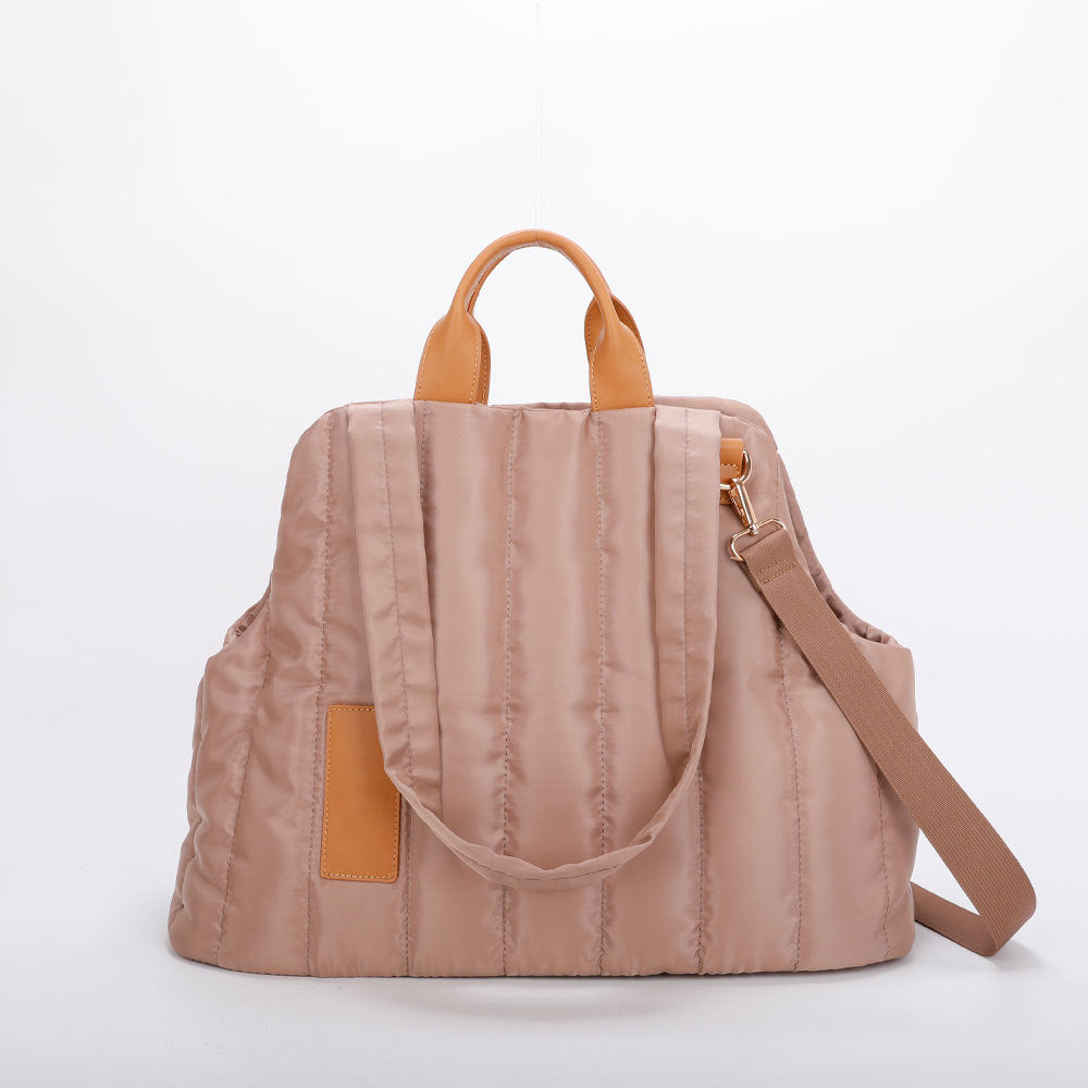Lightweight Waterproof Pet Carrier Handbag For Outdoor Travel And Fashion Use
