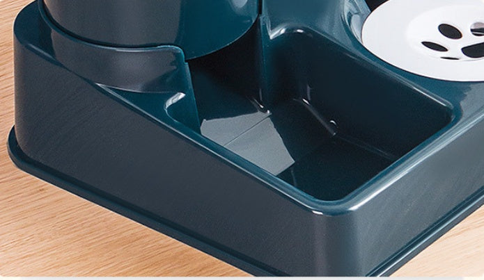 Automatic Pet Feeding Bowl And Basin Combined Device